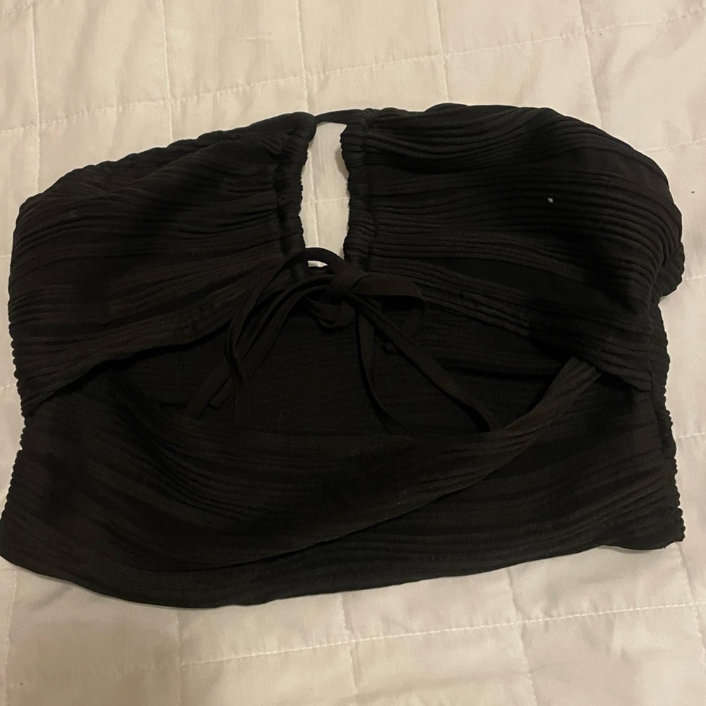SHEIN Black Ruched Crop Top